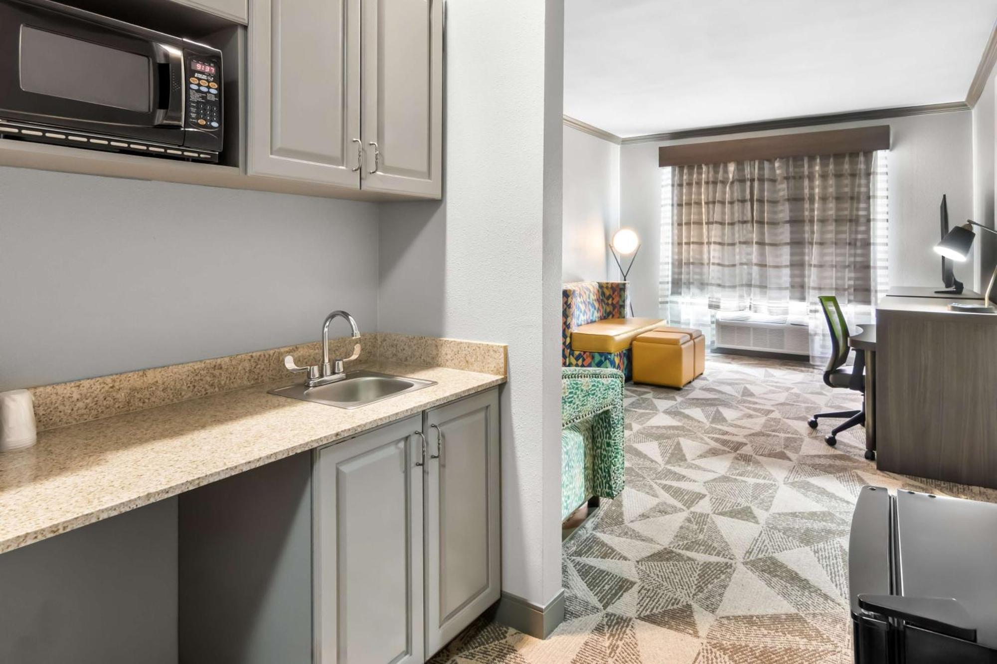 Big Country Hotel & Suites, Surestay Collection By BW Abilene Exterior photo